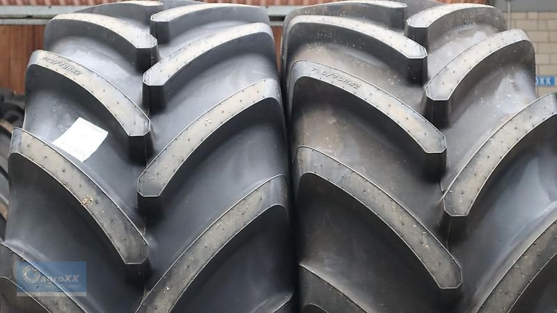 Reifen des Typs Bridgestone VF710/70R42 --VT-TRACTOR--SONDERPOSTEN--REIFEN MIT KLEINER MACKE--, Neumaschine in Ennigerloh (Bild 3)