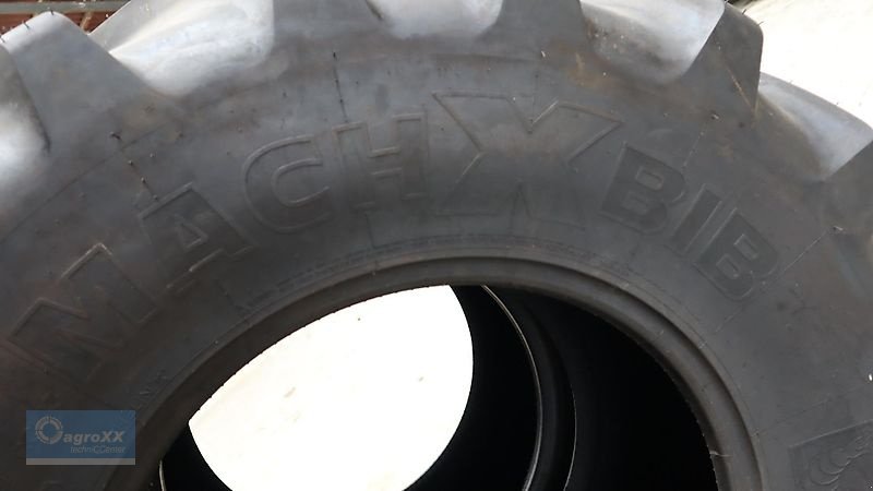 Reifen des Typs Michelin MachXBIB--600/70R30--158D--NEU--SONDERPOSTEN--BEGRENZTE STÜCKZAHL--, Neumaschine in Ennigerloh (Bild 14)