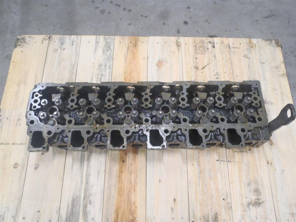 Sonstiges Traktorzubehör des Typs Fendt 939 // Topstykke / Cylinder Head, Gebrauchtmaschine in Viborg (Bild 1)