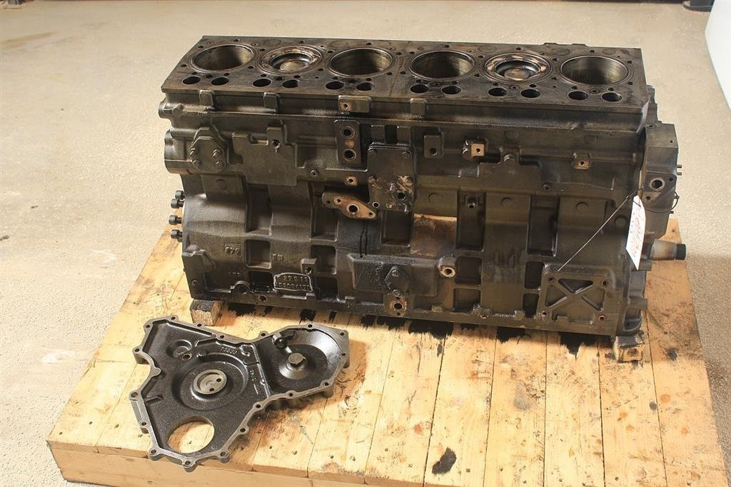 Sonstiges Traktorzubehör des Typs Valtra S353 Shortblock, Gebrauchtmaschine in Viborg (Bild 2)