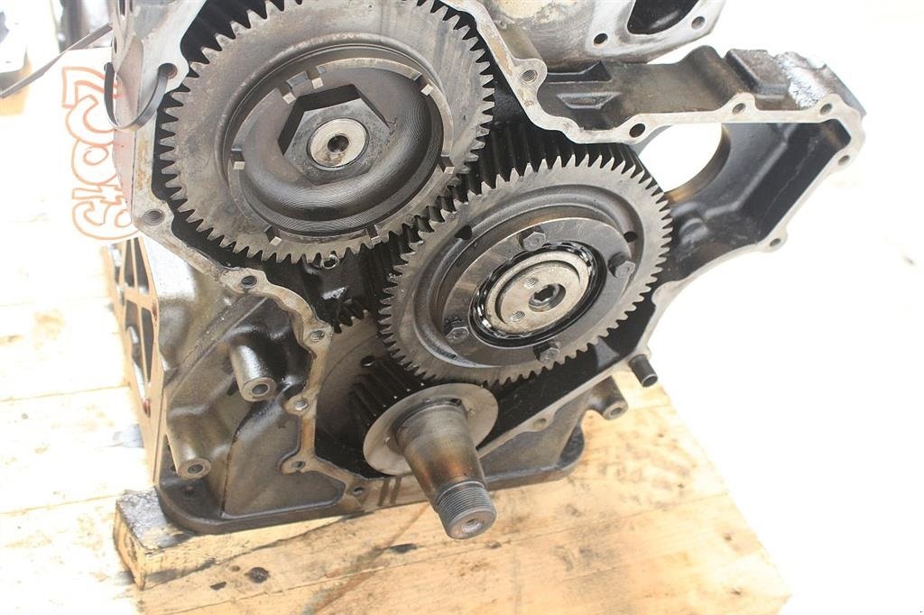 Sonstiges Traktorzubehör des Typs Valtra S353 Shortblock, Gebrauchtmaschine in Viborg (Bild 4)