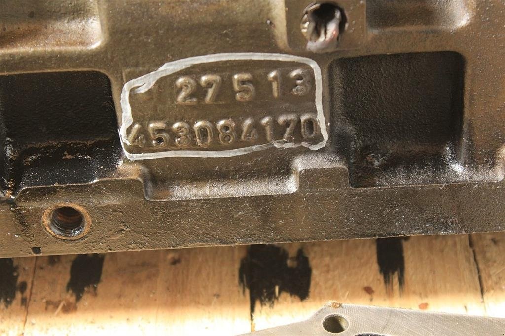 Sonstiges Traktorzubehör des Typs Valtra S353 Shortblock, Gebrauchtmaschine in Viborg (Bild 5)