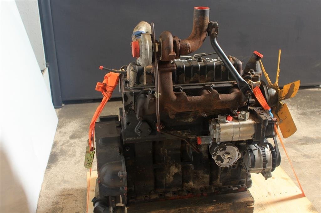 Sonstiges des Typs Valmet 665 Motor, Gebrauchtmaschine in Viborg (Bild 2)