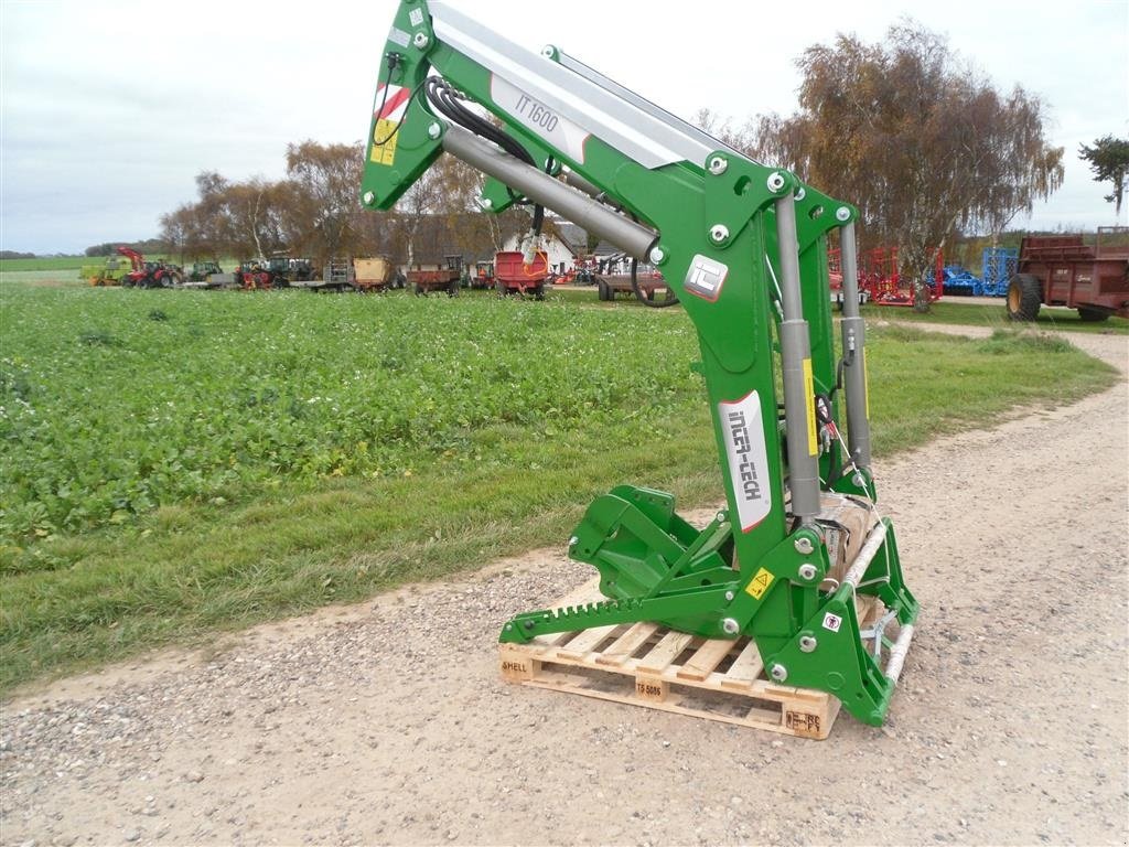 Frontlader des Typs John Deere Komplet frontlæsser m/beslag og ventil-sæt, Gebrauchtmaschine in Bjerringbro (Bild 3)