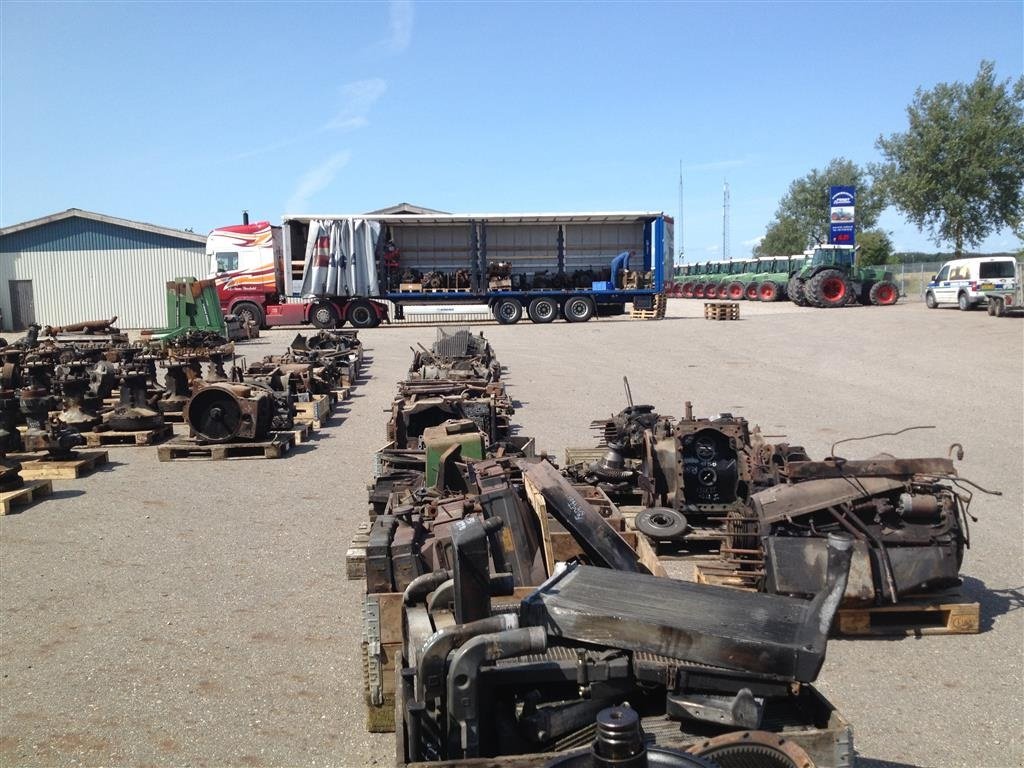 Traktor des Typs Fendt 3456789 Vi har opkøbt flere Fendt dele., Gebrauchtmaschine in Rødekro (Bild 1)