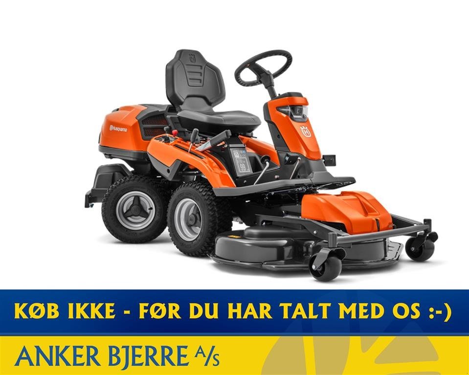 Sitzrasenmäher des Typs Husqvarna R 318X Inkl. 112 cm klippebord / klippeaggregat, Gebrauchtmaschine in Holstebro (Bild 1)