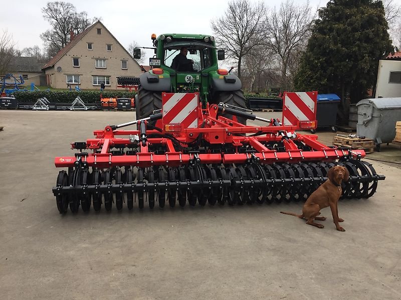 Kurzscheibenegge des Typs Akpil Kurzscheibenegge Bison XL, Neumaschine in Stemwede (Bild 5)