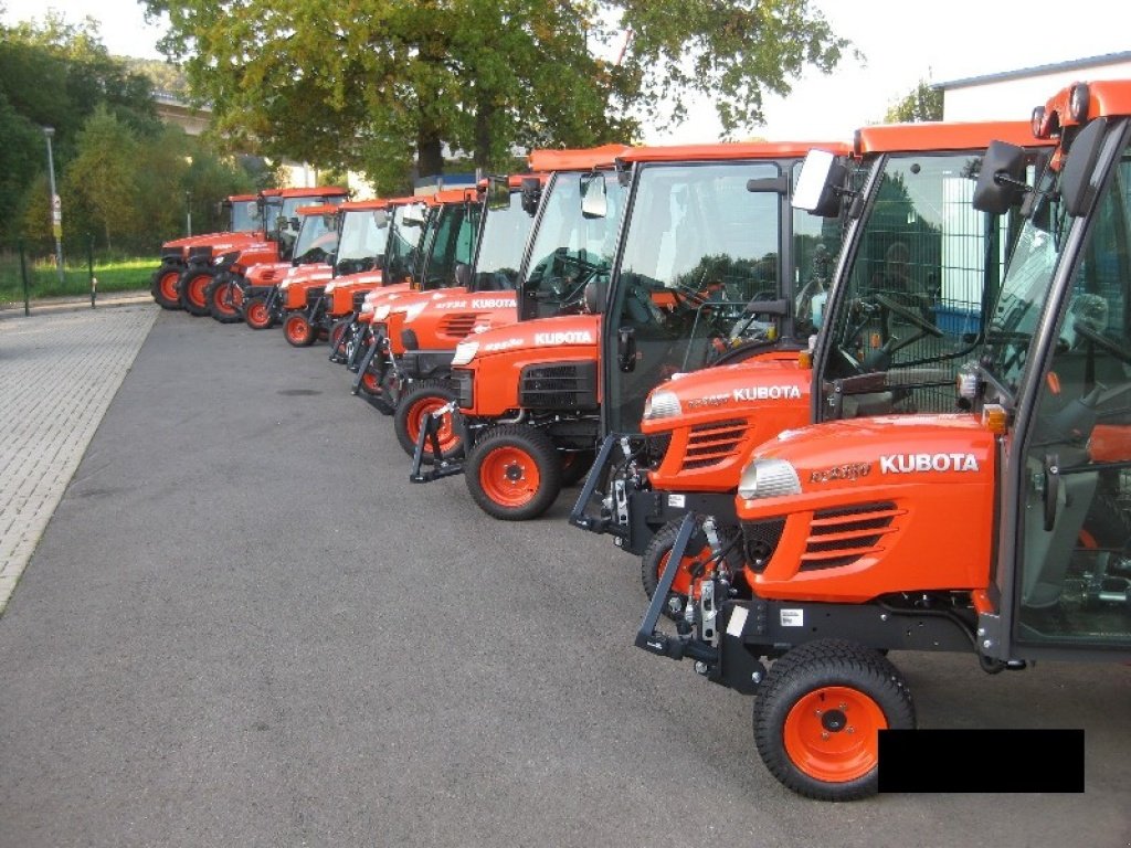 Schlegelmäher des Typs Kubota Puma1400  www.kubota.nrw, Neumaschine in Olpe (Bild 6)