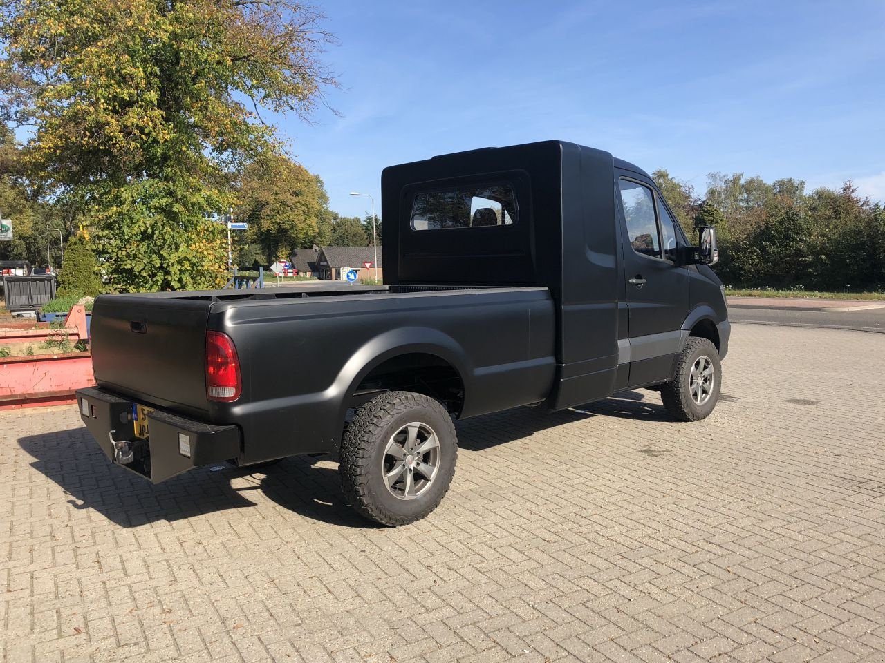 Sonstige Transporttechnik des Typs Sonstige Mercedes 319 Sprinter 4x4 Mercedes 319 Sprinter 4x4 luchtgeremd slaap cabine v6 319, Gebrauchtmaschine in Putten (Bild 3)