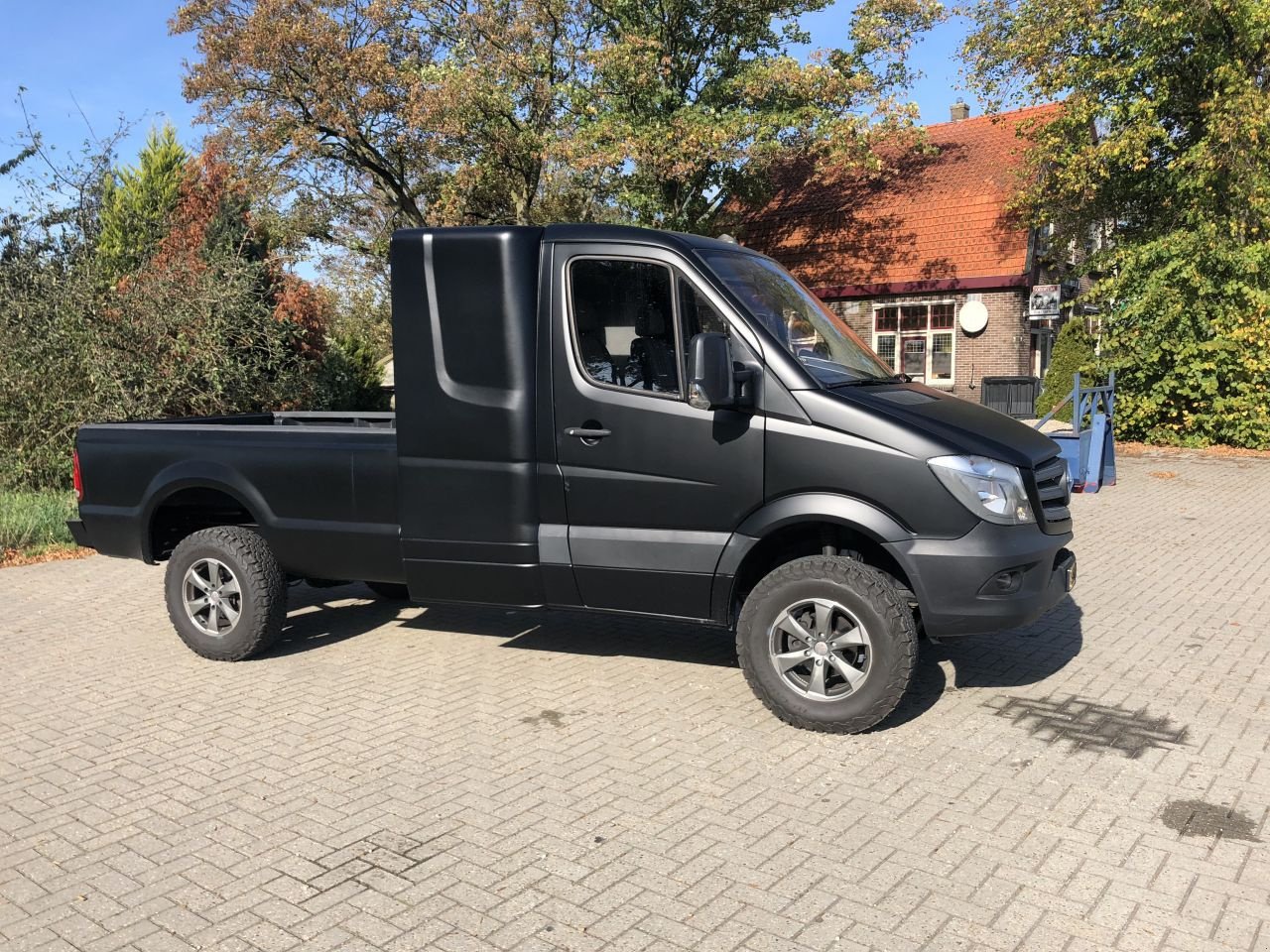 Sonstige Transporttechnik des Typs Sonstige Mercedes 319 Sprinter 4x4 Mercedes 319 Sprinter 4x4 luchtgeremd slaap cabine v6 319, Gebrauchtmaschine in Putten (Bild 2)