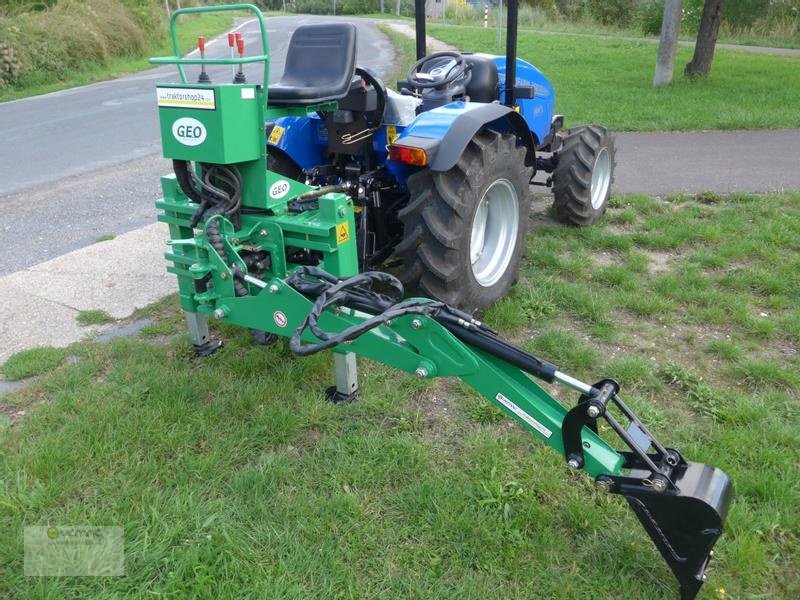 Bagger des Typs Geo BH5 Heckbagger Anbaubagger Bagger Neu Traktor, Neumaschine in Sülzetal OT Osterweddingen (Bild 16)