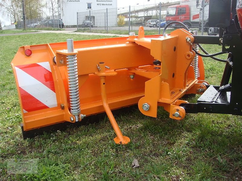 Schneepflug des Typs Geo Schneeschild Schneepflug Schneeschieber 240cm NEU, Neumaschine in Sülzetal OT Osterweddingen (Bild 6)