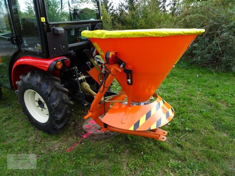 Schneepflug des Typs Vemac Profi 500 Liter Streuer Salzstreuer Winterdienst Neu, Neumaschine in Sülzetal OT Osterweddingen (Bild 5)