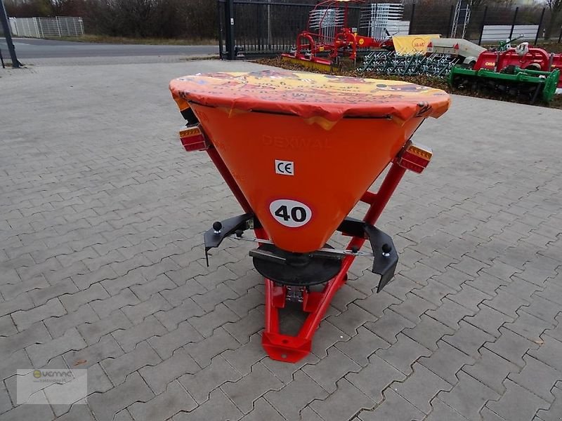 Schneepflug des Typs Dexwal 300H Salzstreuer Streuer Traktor Winter hydraulische Öffnung, Neumaschine in Sülzetal OT Osterweddingen (Bild 9)