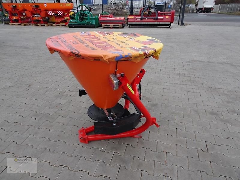 Schneepflug des Typs Dexwal 400H Salzstreuer Streuer Traktor Winter hydraulische Öffnung, Neumaschine in Sülzetal OT Osterweddingen (Bild 4)