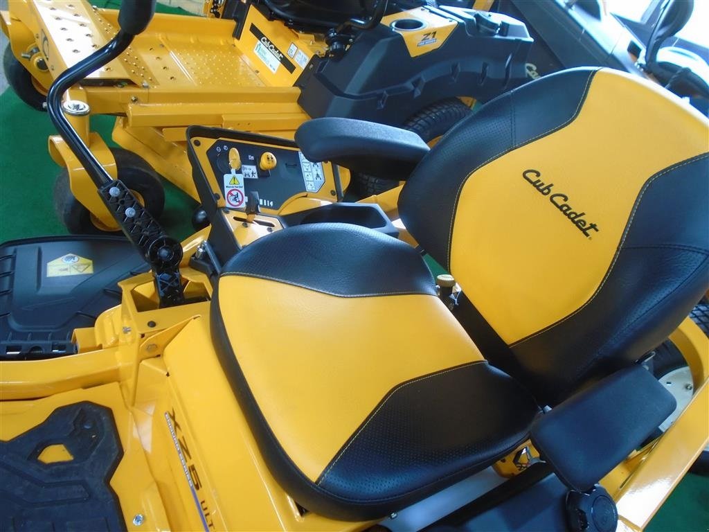 Rasentraktor des Typs Cub Cadet XZ5 L127, Gebrauchtmaschine in Viborg (Bild 5)