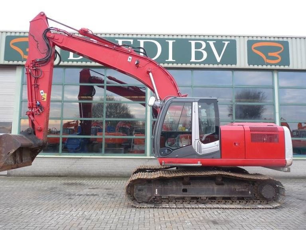 Kettenbagger des Typs Hitachi ZX 210-3, Gebrauchtmaschine in Roosendaal (Bild 1)