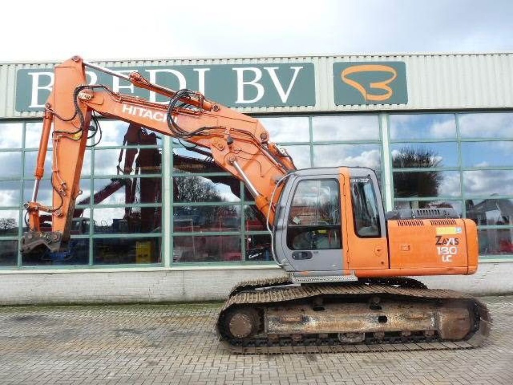 Kettenbagger des Typs Hitachi ZX 180 LC, Gebrauchtmaschine in Roosendaal (Bild 1)