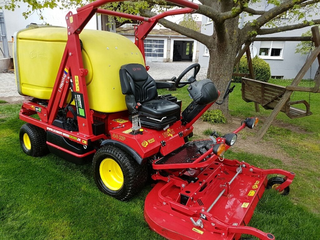 Großflächenmäher des Typs Ferrari Turbo 4, Gebrauchtmaschine in Herrenberg (Bild 1)