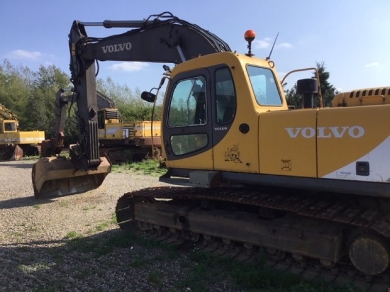 Volvo ec 210