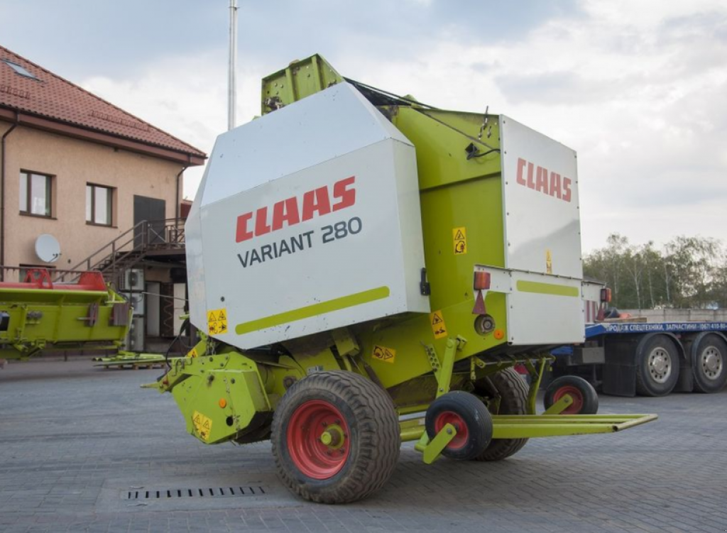 Rundballenpresse des Typs CLAAS Variant 280,  in Житомир (Bild 2)