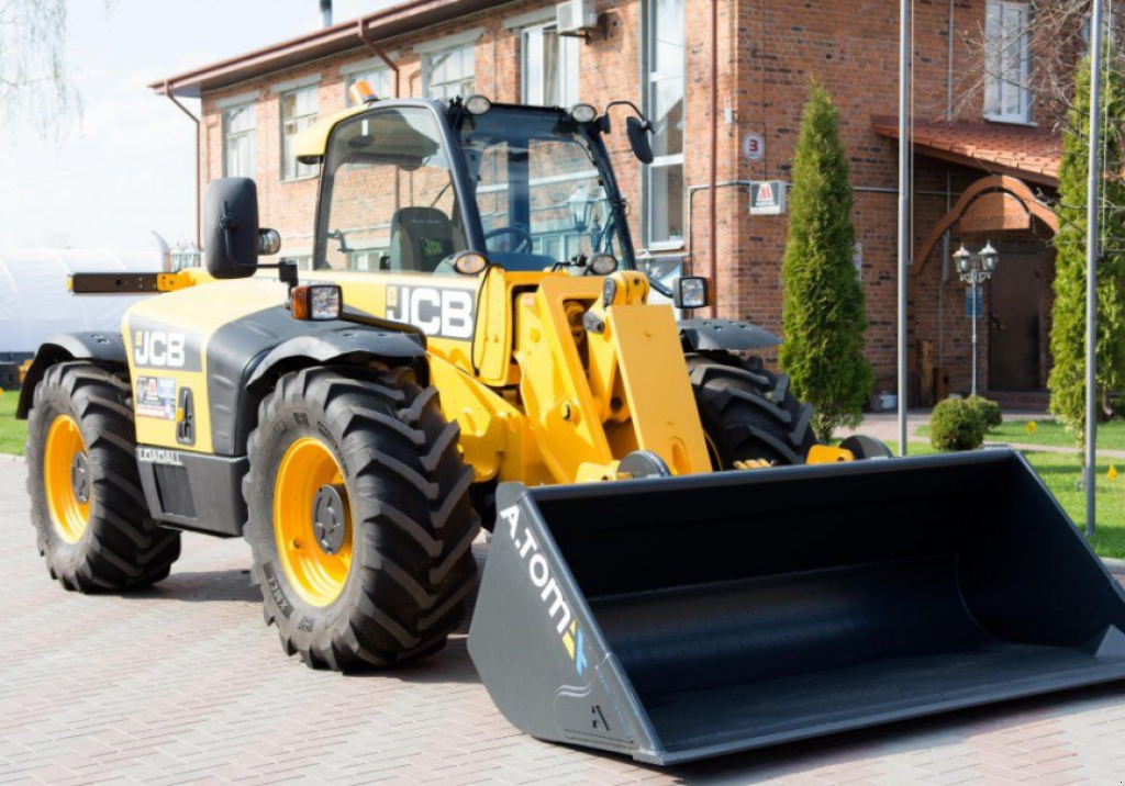 Teleskopstapler des Typs JCB 536-60 Agri Super,  in Житомир (Bild 1)