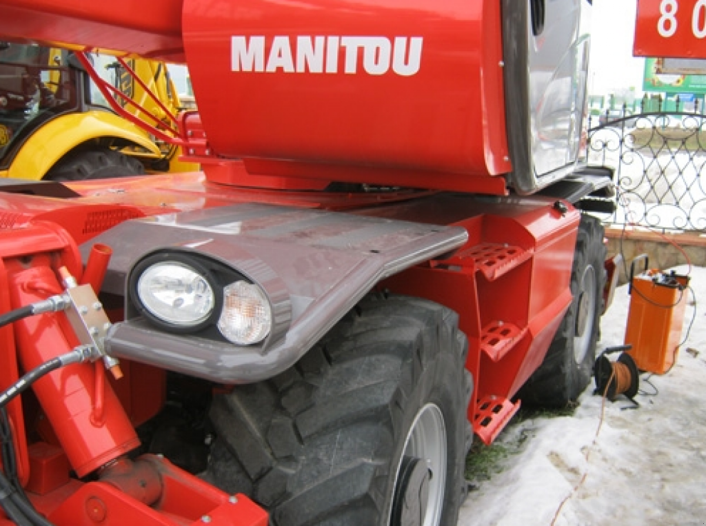 Teleskopstapler des Typs Manitou MRT 2150, Neumaschine in Харків (Bild 2)