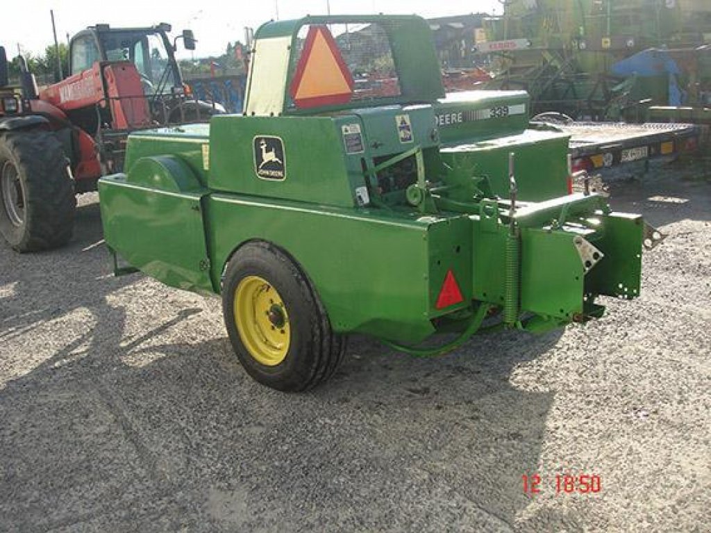 Hochdruckpresse des Typs John Deere 339,  in Рівне (Bild 10)