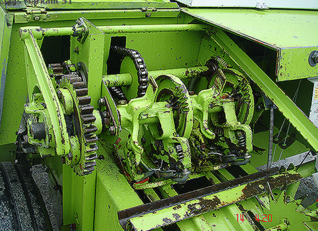 Hochdruckpresse des Typs CLAAS Markant 51,  in Рівне (Bild 6)