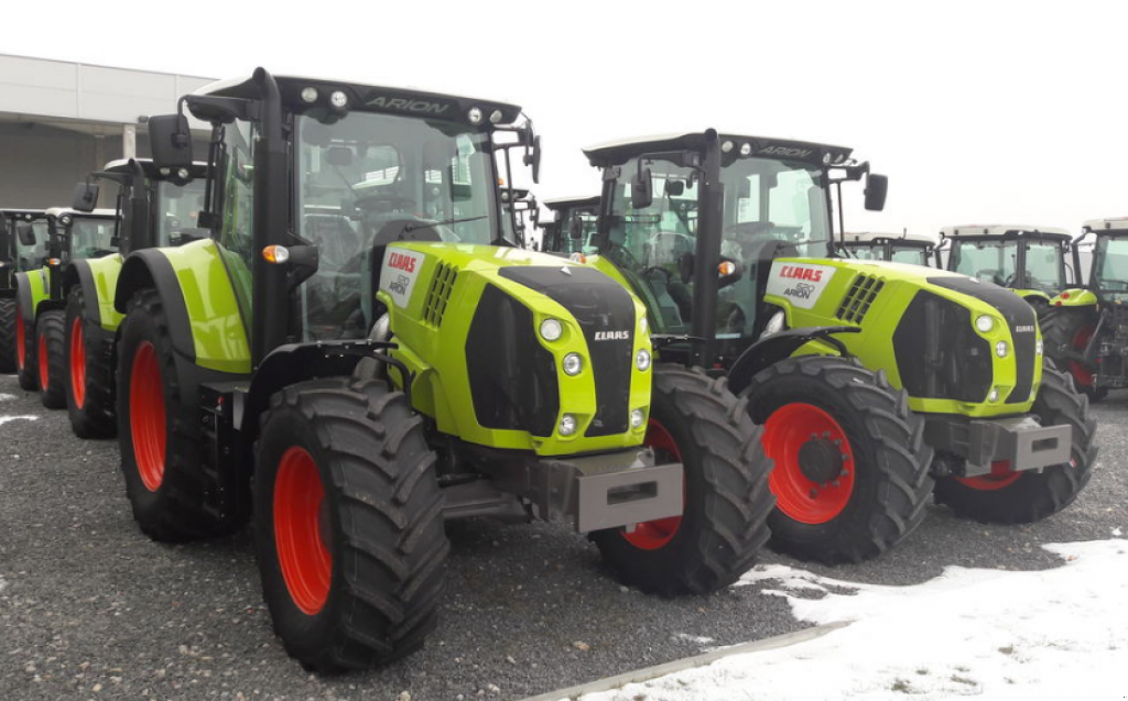 Oldtimer-Traktor des Typs CLAAS Arion 430 CIS, Neumaschine in Івано-Франківськ (Bild 5)