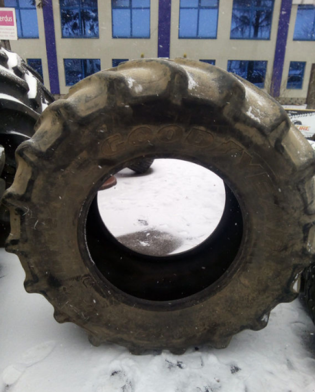 Reifen des Typs GoodYear 600/65R28.00,  in Житомир (Bild 3)