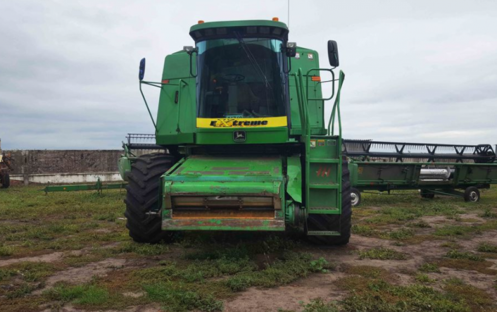 Oldtimer-Mähdrescher des Typs John Deere 9600, Neumaschine in Запоріжжя (Bild 7)