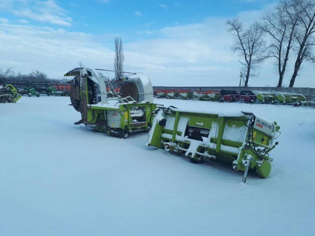 Oldtimer-Mähdrescher des Typs CLAAS Lexion 600, Neumaschine in Не обрано (Bild 10)