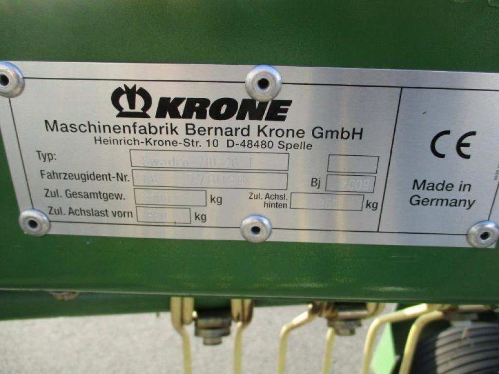 Schwader des Typs Krone Swadro 710/26 T,  in Київ (Bild 7)