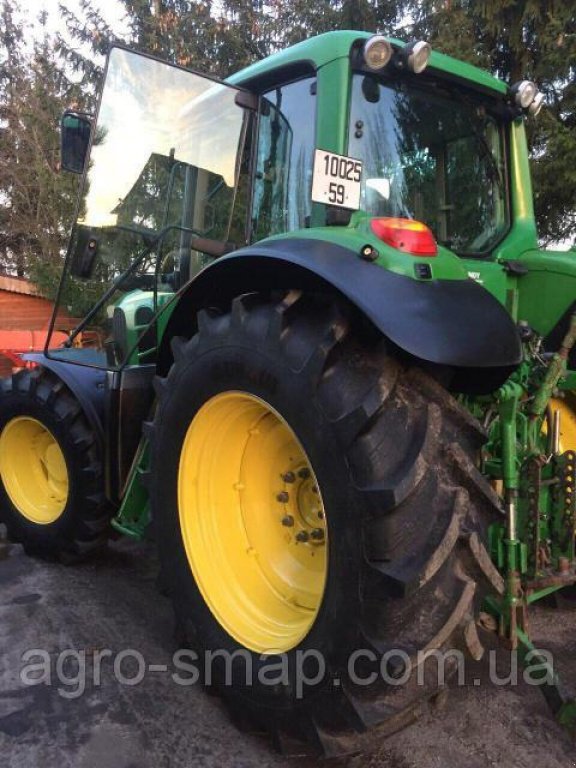 Oldtimer-Traktor des Typs John Deere 6930, Neumaschine in Горохів (Bild 7)