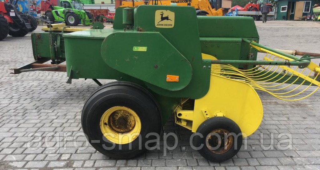 Hochdruckpresse des Typs John Deere 456,  in Горохів (Bild 8)