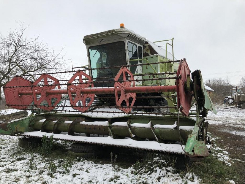 Oldtimer-Mähdrescher des Typs CLAAS Dominator 106, Gebrauchtmaschine in Волочиськ (Bild 1)