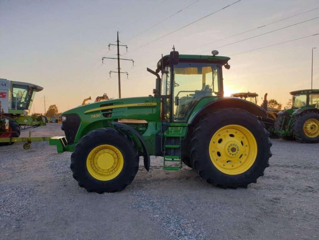 Oldtimer-Traktor des Typs John Deere 7930, Gebrauchtmaschine in Путрівка (Bild 3)