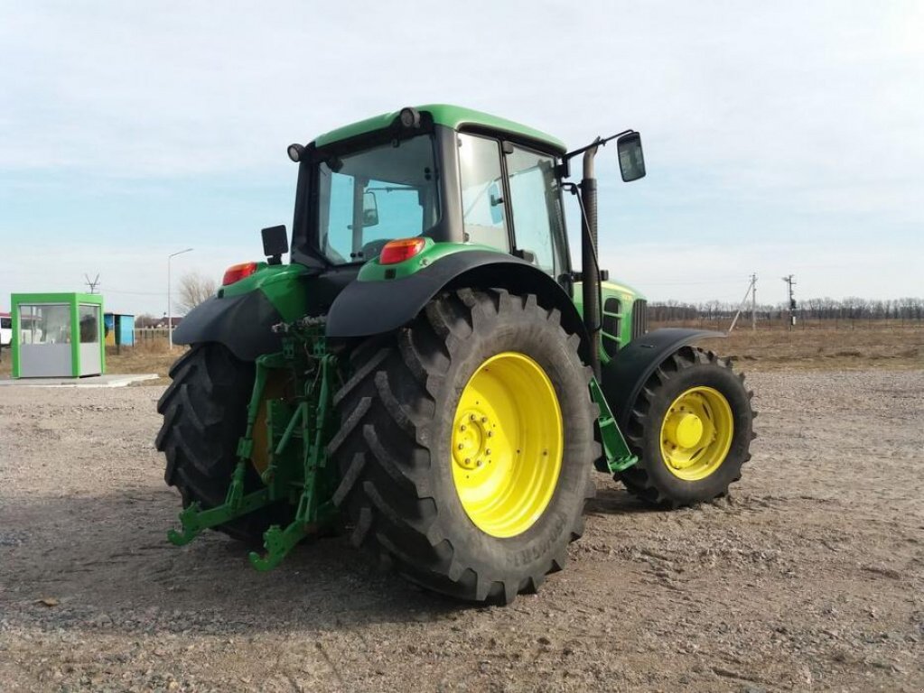 Oldtimer-Traktor des Typs John Deere 6930, Gebrauchtmaschine in Путрівка (Bild 8)