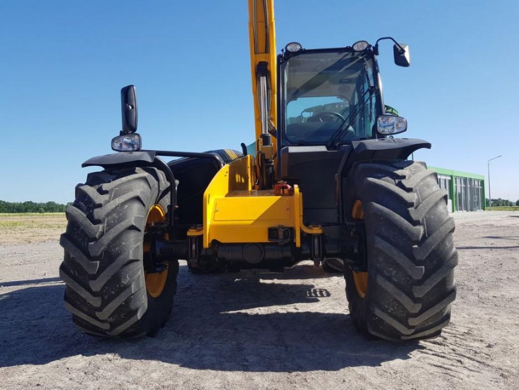 Teleskopstapler des Typs JCB 531-70 Agri, Neumaschine in Путрівка (Bild 12)