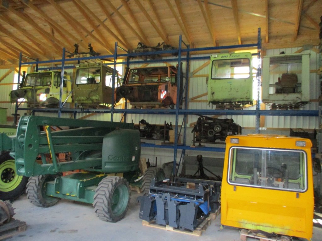 Traktor des Typs Mercedes-Benz Großauswahl am MB Trac u. Unimog Ersatzteilen, Gebrauchtmaschine in Haselbach (Bild 3)