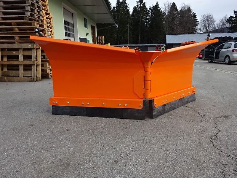 Schneepflug des Typs Sonstige Varioschneepflug 2,7 Meter -Universalschneepflug - PSS HV 01-- schwere Ausführung- Universalschneepflug, Neumaschine in Neureichenau (Bild 1)