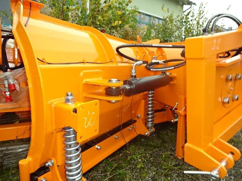 Schneepflug des Typs Escher Schneeschild Vario-M- 220- SP Schneepflug- Schneeschild - hydraulisch- schwere Ausführung, Neumaschine in Neureichenau (Bild 10)