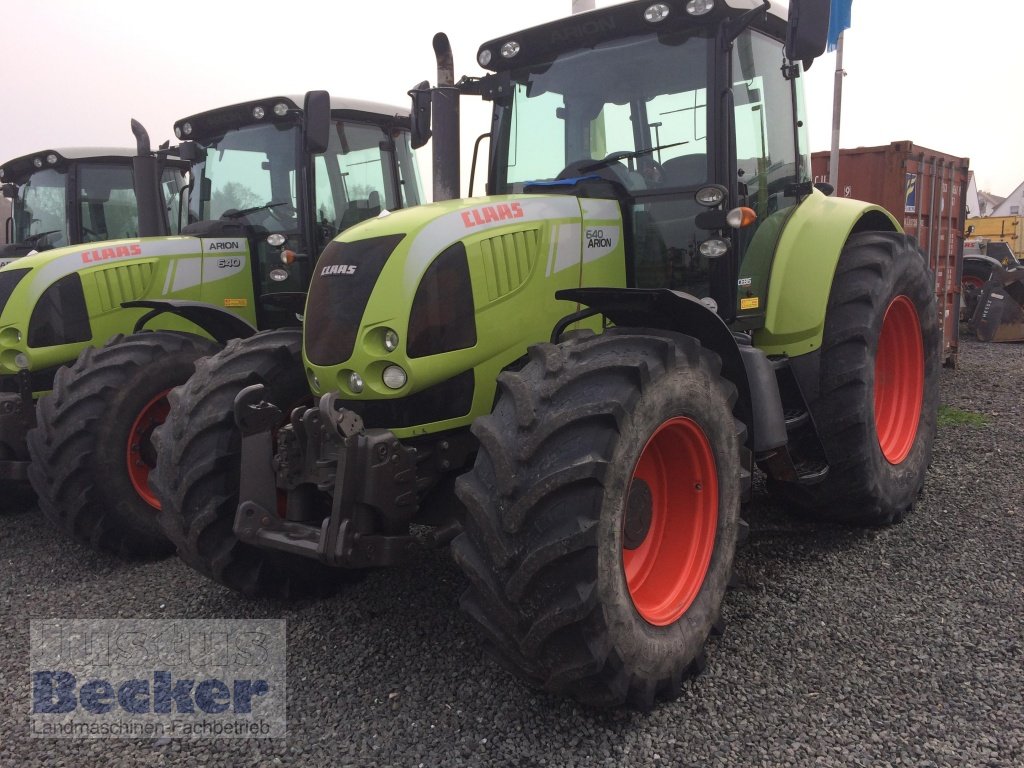 Traktor des Typs CLAAS Arion 640 CEBIS, Gebrauchtmaschine in Weimar-Niederwalgern (Bild 1)