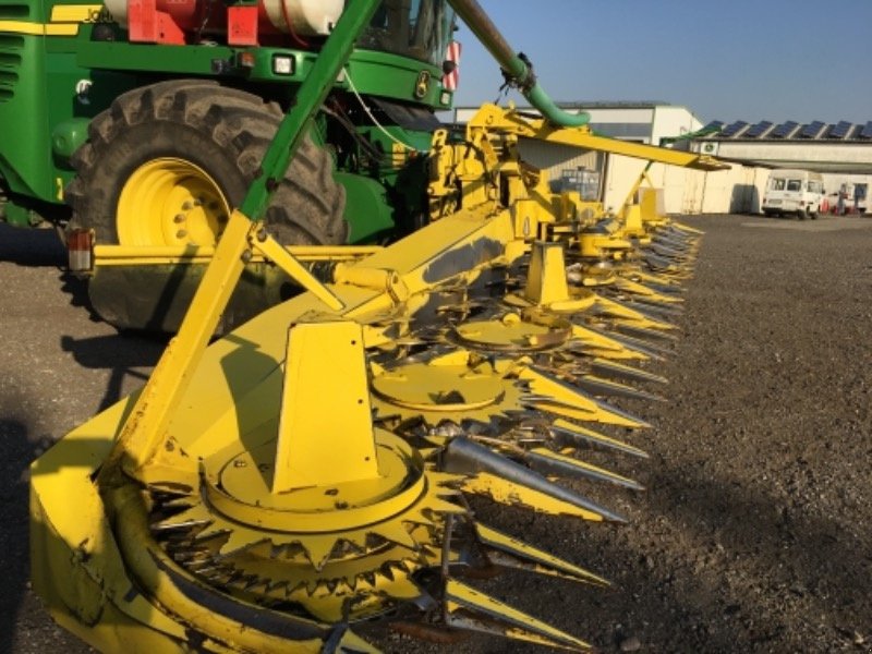 Feldhäcksler des Typs John Deere 7950i, Gebrauchtmaschine in Neubrandenburg (Bild 2)