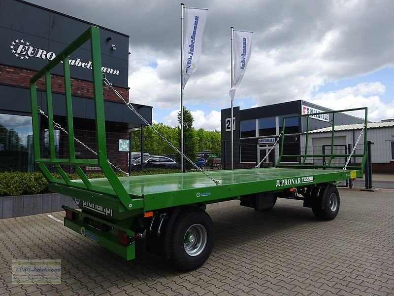 Ballentransportwagen des Typs PRONAR 2-achs Anhänger, Ballenwagen, Strohwagen, TO 22 M; 10,0 to, NEU, Neumaschine in Itterbeck (Bild 8)