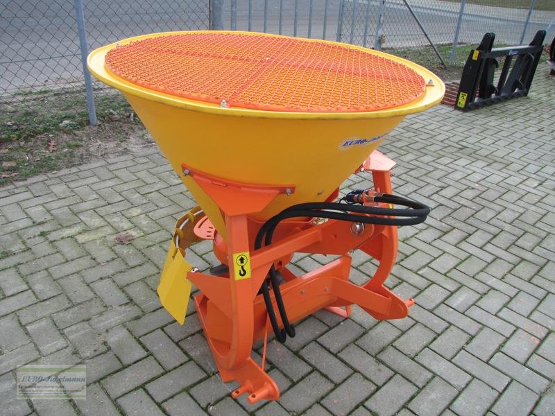 Schneepflug des Typs PRONAR Pronar Salz- Sandstreuer PS 250 / PS 250 M, NEU, Neumaschine in Itterbeck (Bild 16)