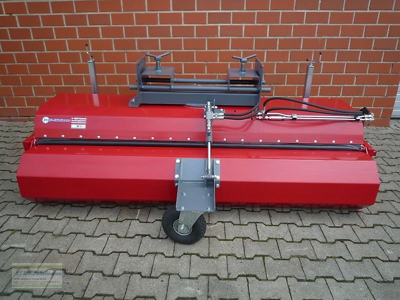 Kehrmaschine des Typs EURO-Jabelmann Kehrmaschine, Staplerkehrmaschine V 1501 GSKM, 1,50 m NEU, Neumaschine in Itterbeck (Bild 14)