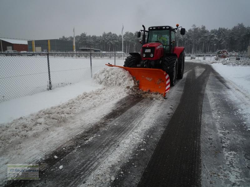 Schneepflug des Typs PRONAR Schnee- und Planierschild PU 3300, Neumaschine in Itterbeck (Bild 2)