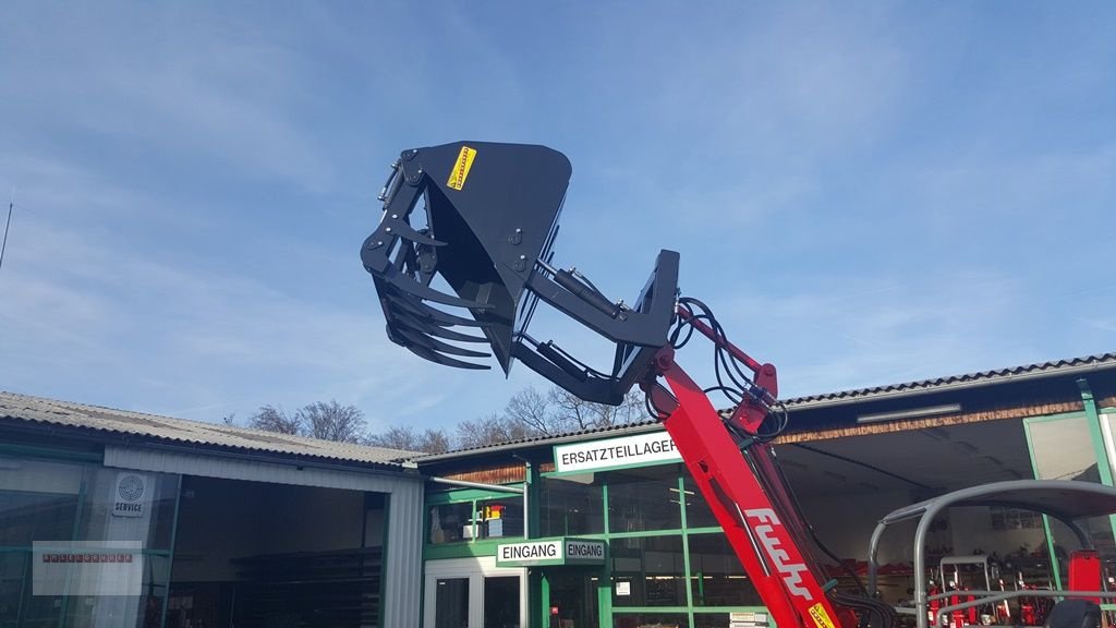 Hoflader des Typs Fuchs Hochkippschaufel mit Krokodilgebiss für Hoflader, Neumaschine in Tarsdorf (Bild 8)